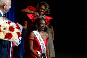 Image post by @uofsouthalabama on Instagram