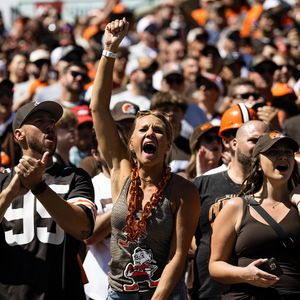 Image post by @huntingtonbankfield on Instagram