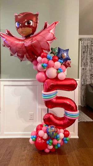 Video post by @balloons_by_victoria_dz on Instagram