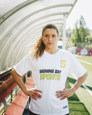 Image post by @signingdaysports on Instagram