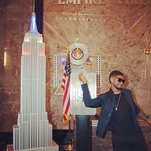 Image post by @empirestatebldg on Instagram