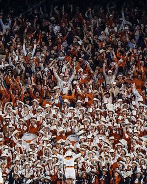 Image post by @texaslonghorns on Instagram