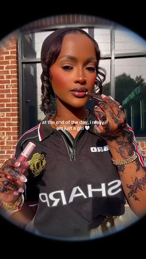 Video post by @doseofkhadija on TikTok