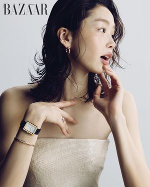 Image post by @harpersbazaarkorea on Instagram