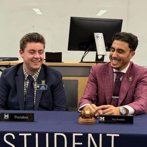 Image post by @lapeendabaja on Instagram