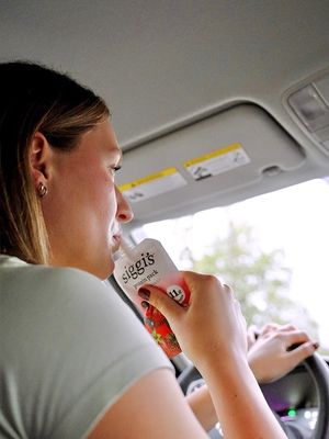 Image post by @maggie44mendelson on Instagram