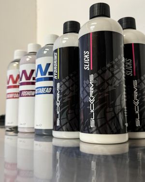 Image post by @waxaddictuk on Instagram