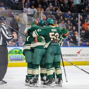 Image post by @iowawild on Instagram