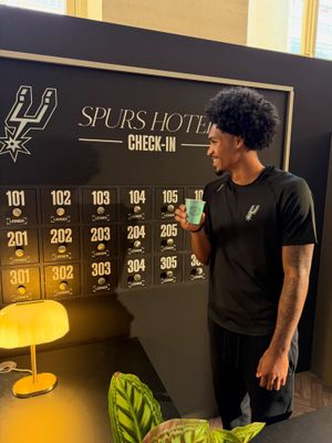 Image post by @spurs on Instagram