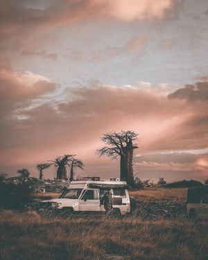 Image post by @mud_dust_overlanding on Instagram