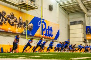 Image post by @Pitt_FB on Twitter