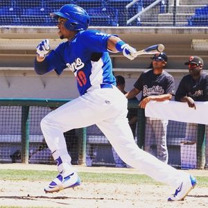 Image post by @rcquakes on Instagram