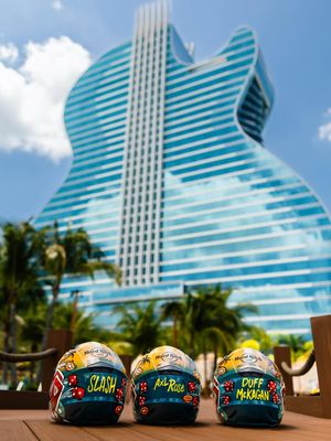Image post by @hardrockholly on Instagram