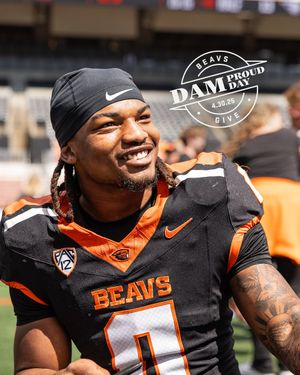 Image post by @BeaverFootball on Twitter