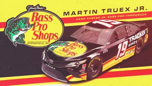Image post by @MartinTruex_Jr on Twitter