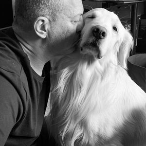 Image post by @mikethewhitegolden on Instagram