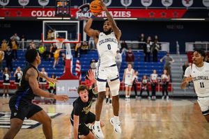 Image post by @RMUMBasketball on Twitter