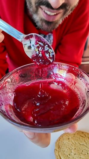 Video post by @carliscooking on Facebook