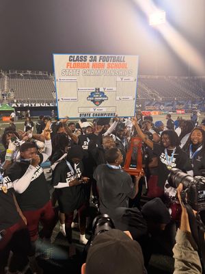 Image post by @duvalsports on Instagram
