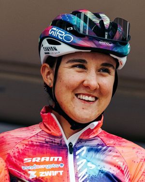 Image post by @wmncycling on Instagram