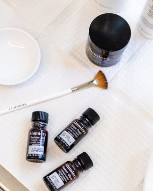 Image post by @carolinewatsonbeauty on Instagram