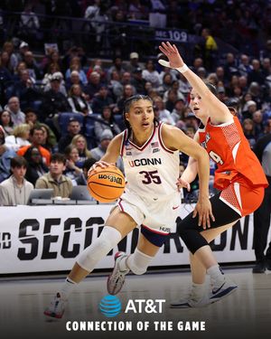 Image post by @uconnhuskies on Instagram