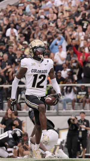 Image post by @cubuffsfootball on Facebook