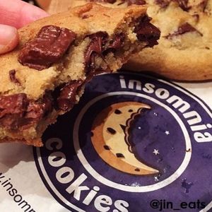 Image post by @insomniacookies on Instagram