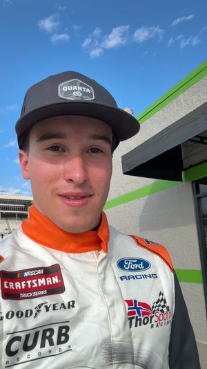 Video post by @echoparkspeedway on Facebook