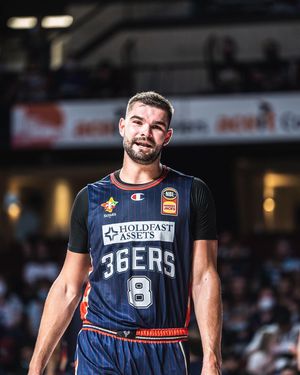 Image post by @isaachumphries7 on Instagram