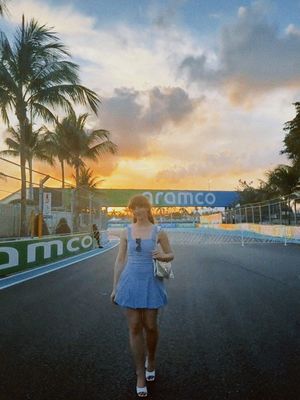 Image post by @kaylynncline on Instagram