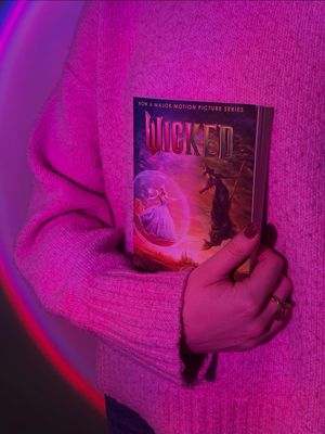 Image post by @harpercollins on Instagram