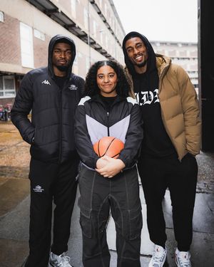 Image post by @londonlions on Instagram