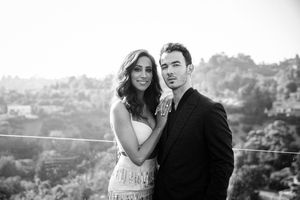 Image post by @kevinjonas on Twitter