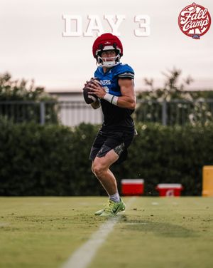 Image post by @ou_football on Instagram