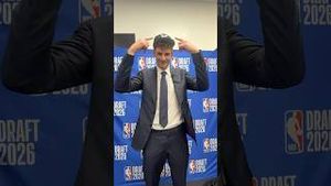 Video post by @hornets on YouTube