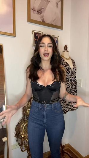 Video post by @oliviamancuso__ on TikTok