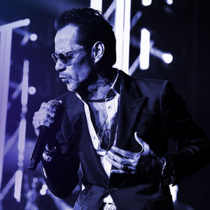 Image post by @MarcAnthony on Twitter