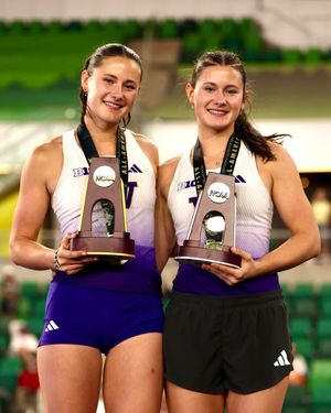 Image post by @uwtrack on Instagram