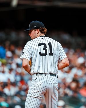 Image post by @yankeesbeisbol on Instagram