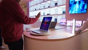 Video post by @lenovo on YouTube