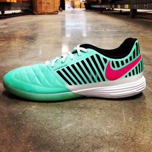 Image post by @soccerdotcom on Instagram