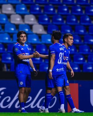 Image post by @cruzazul on Instagram