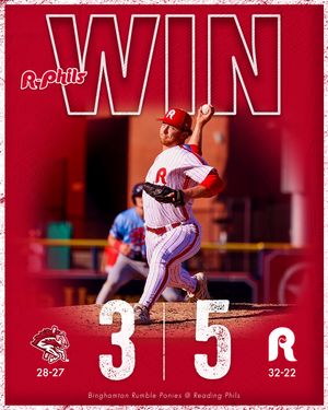 Image post by @fightins on Instagram