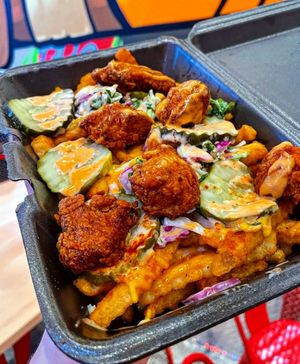 Image post by @daveshotchicken on Instagram
