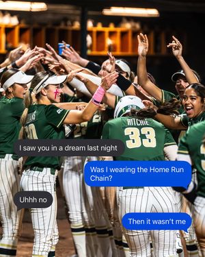 Image post by @charlotte49ers on Instagram