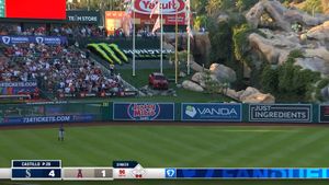 Video post by @AngelsBeisbol on Facebook