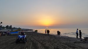 Image post by @royaei_abi_keyvan on Instagram