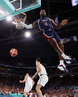 Video post by @yahoosports on TikTok