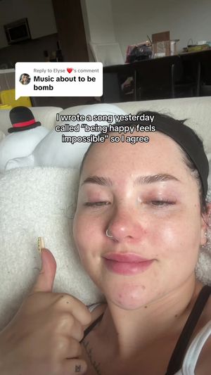 Video post by @laurenspencerspam on TikTok
